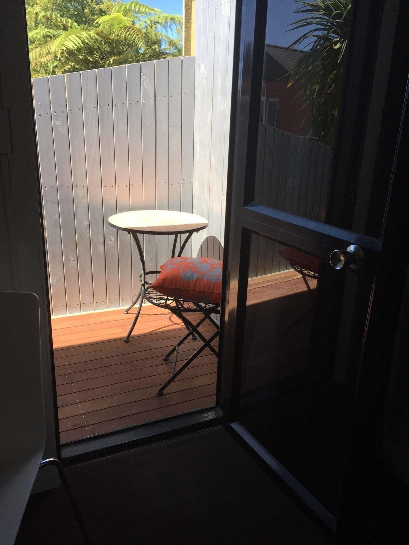 Lakeside City Apartments - Penthouse And Studio Rotorua Luaran gambar