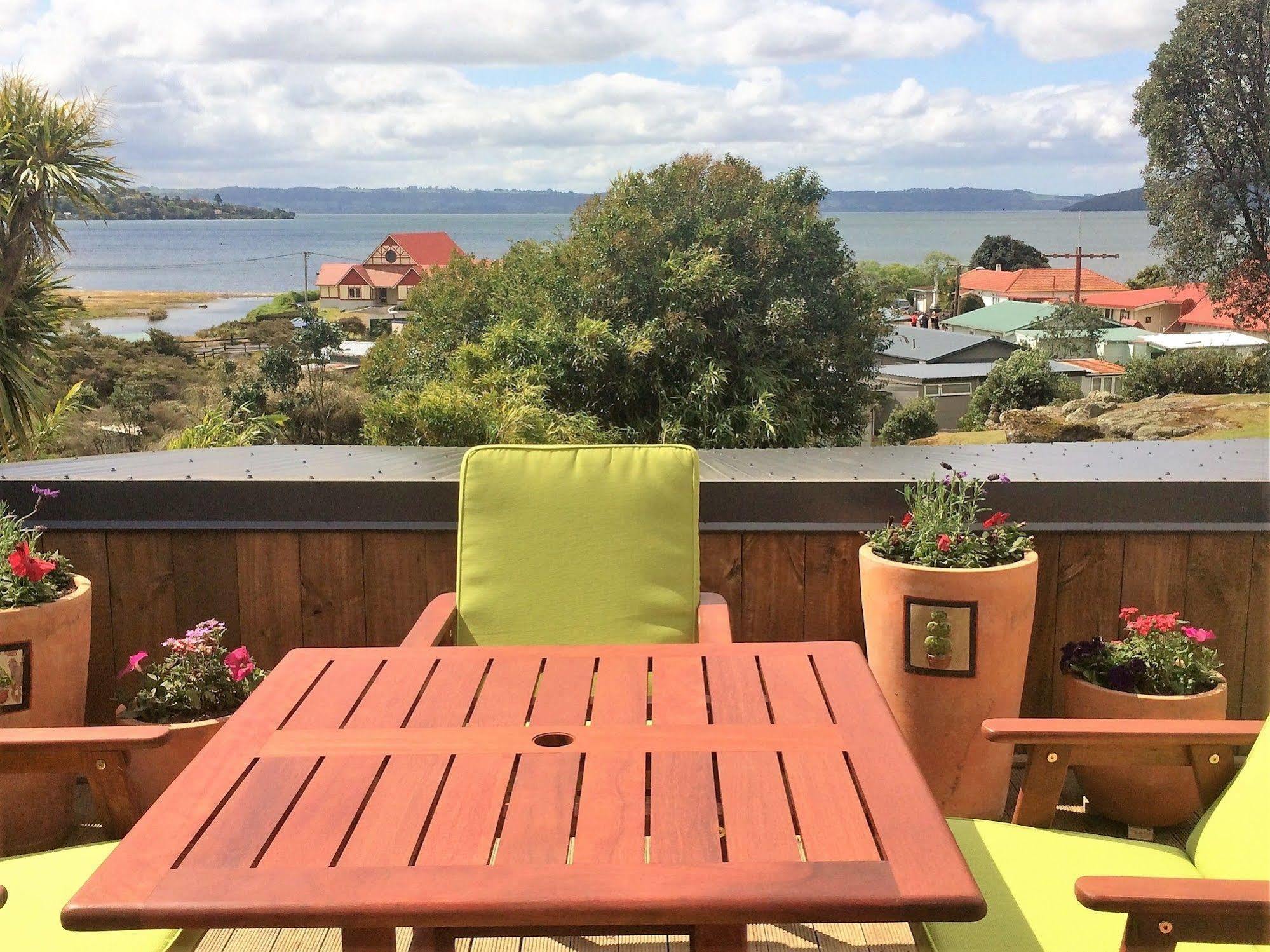 Lakeside City Apartments - Penthouse And Studio Rotorua Luaran gambar