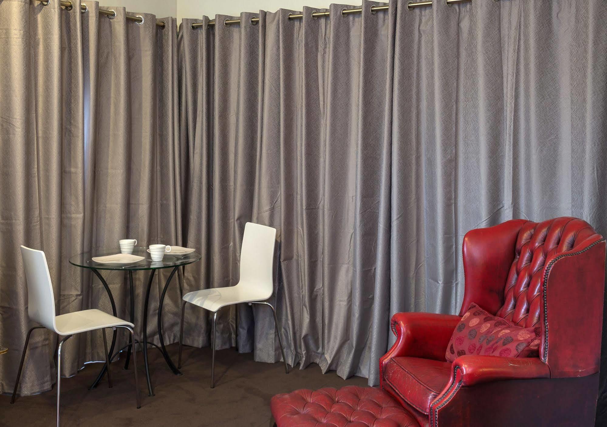 Lakeside City Apartments - Penthouse And Studio Rotorua Luaran gambar
