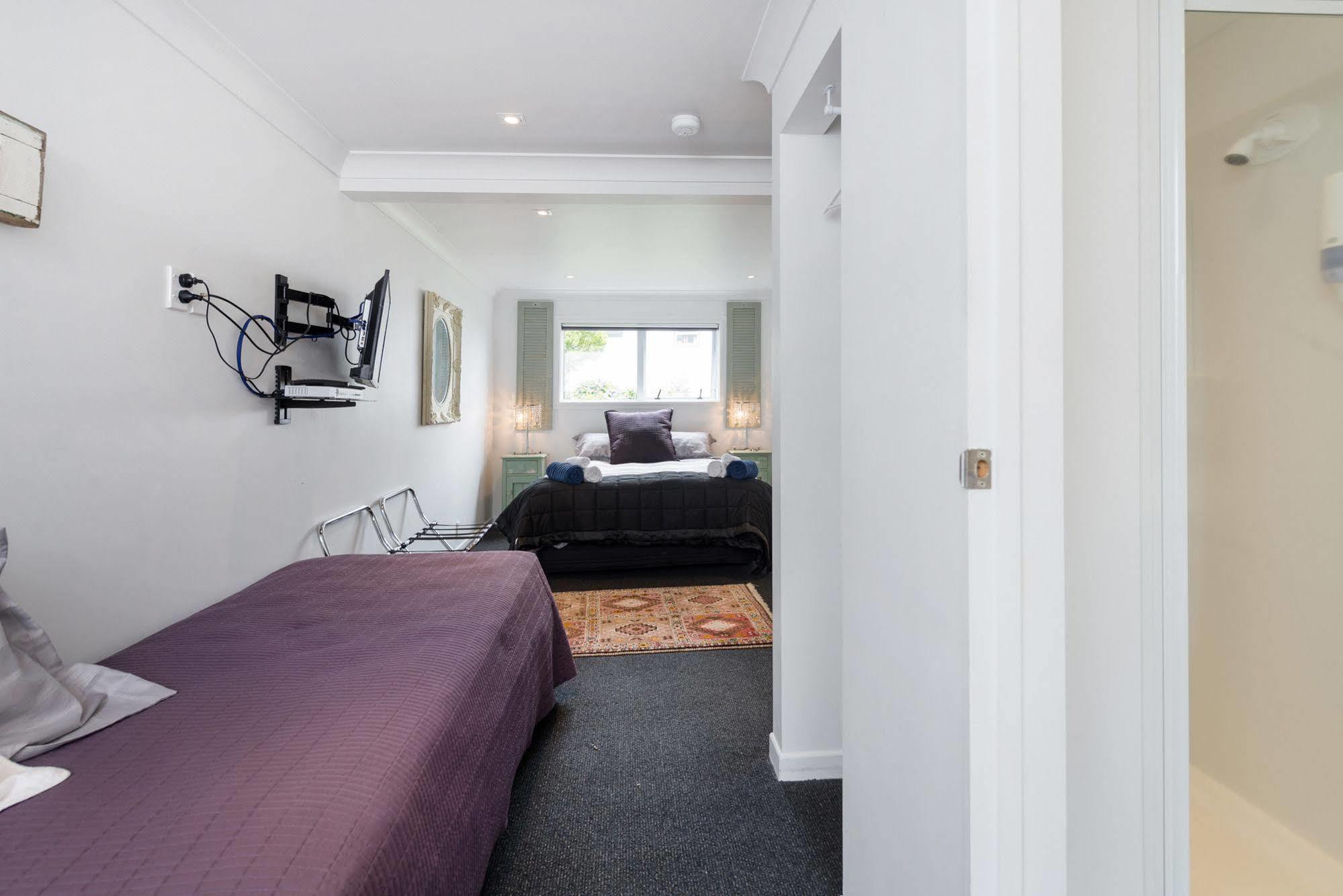 Lakeside City Apartments - Penthouse And Studio Rotorua Luaran gambar