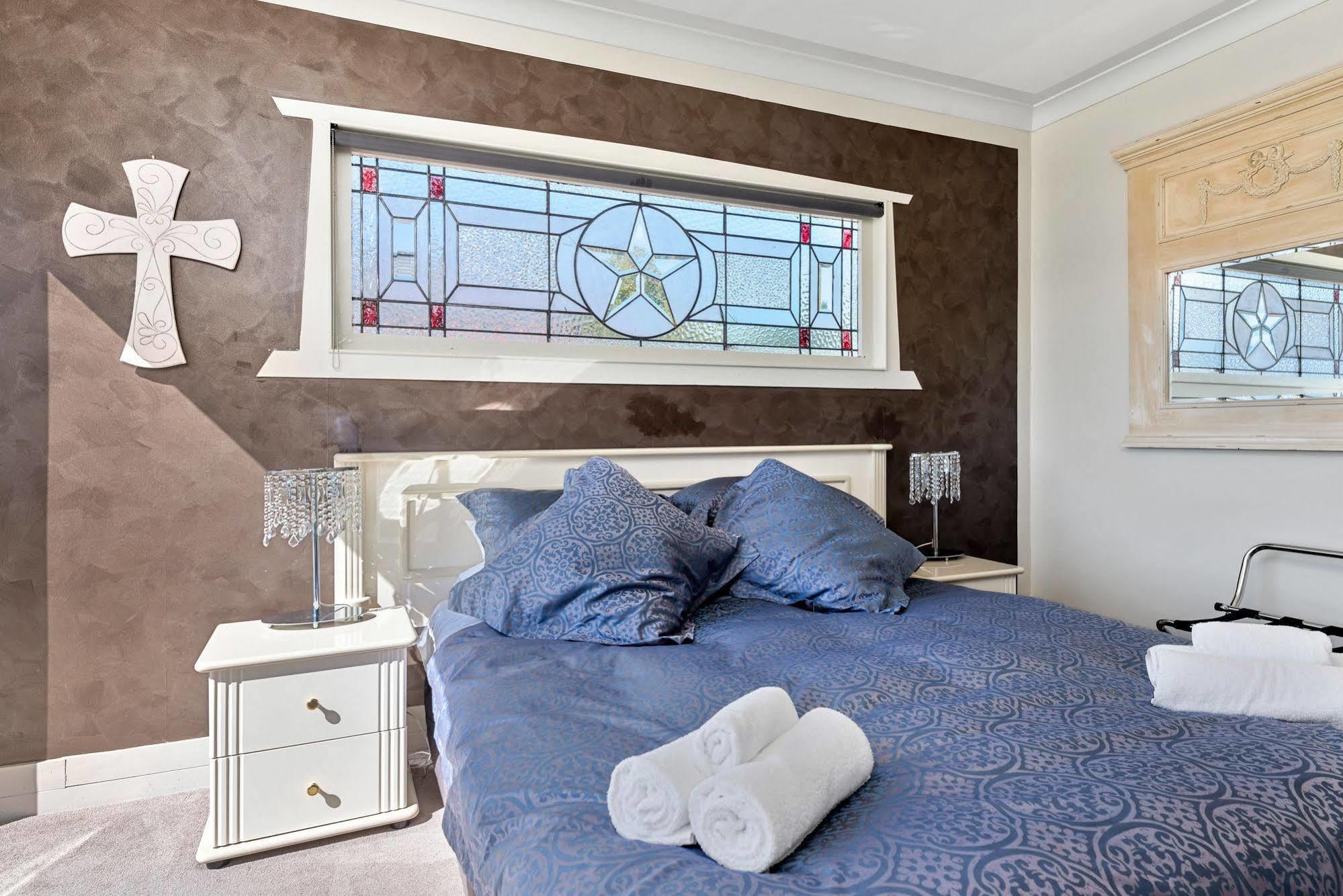 Lakeside City Apartments - Penthouse And Studio Rotorua Luaran gambar